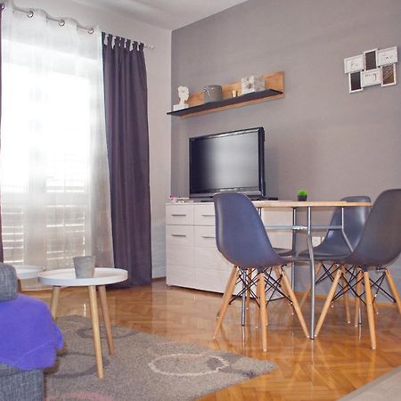 Apartments Mike Novalja Kültér fotó